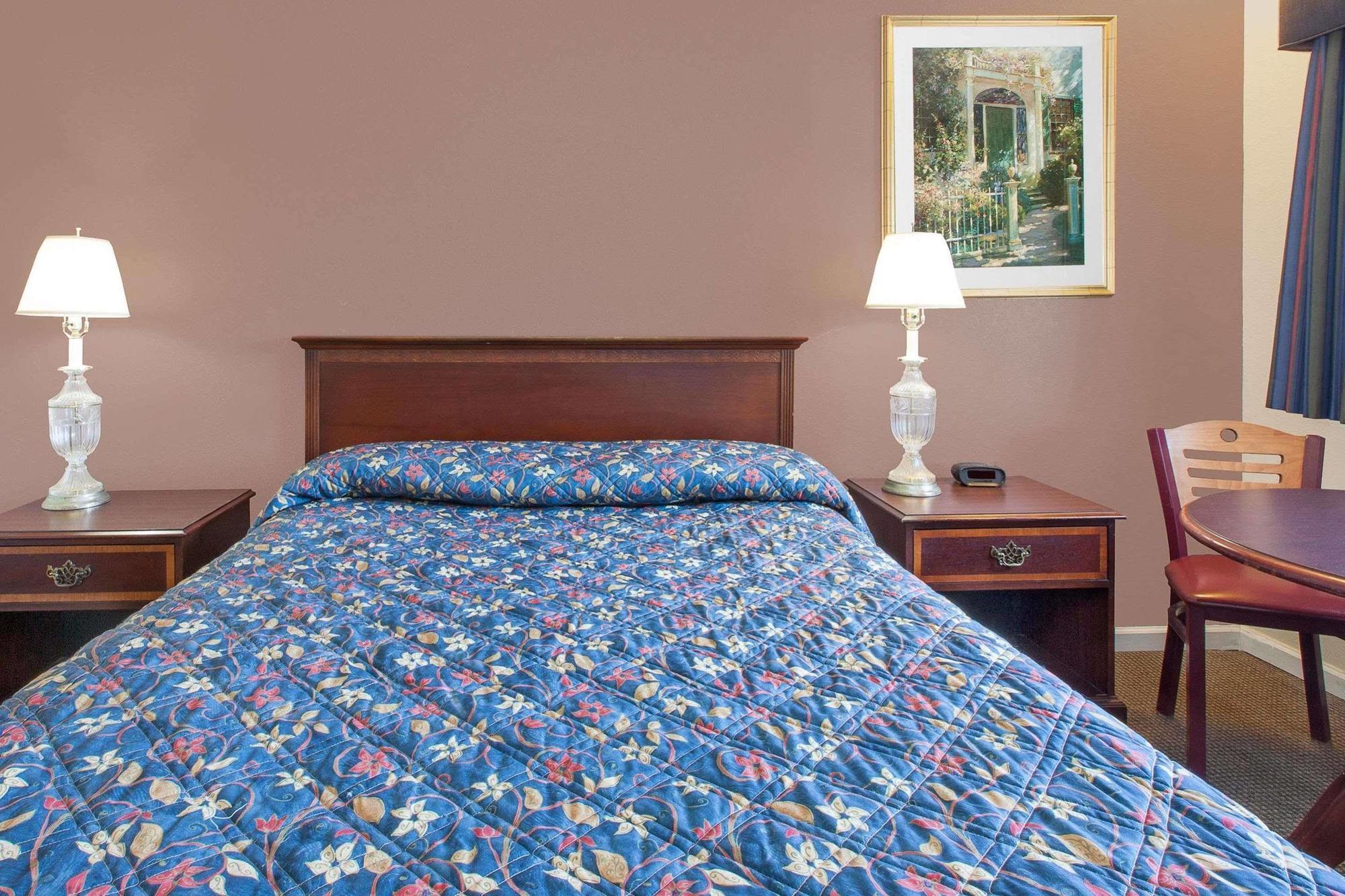 Imperial Inn Grand Blanc Eksteriør bilde
